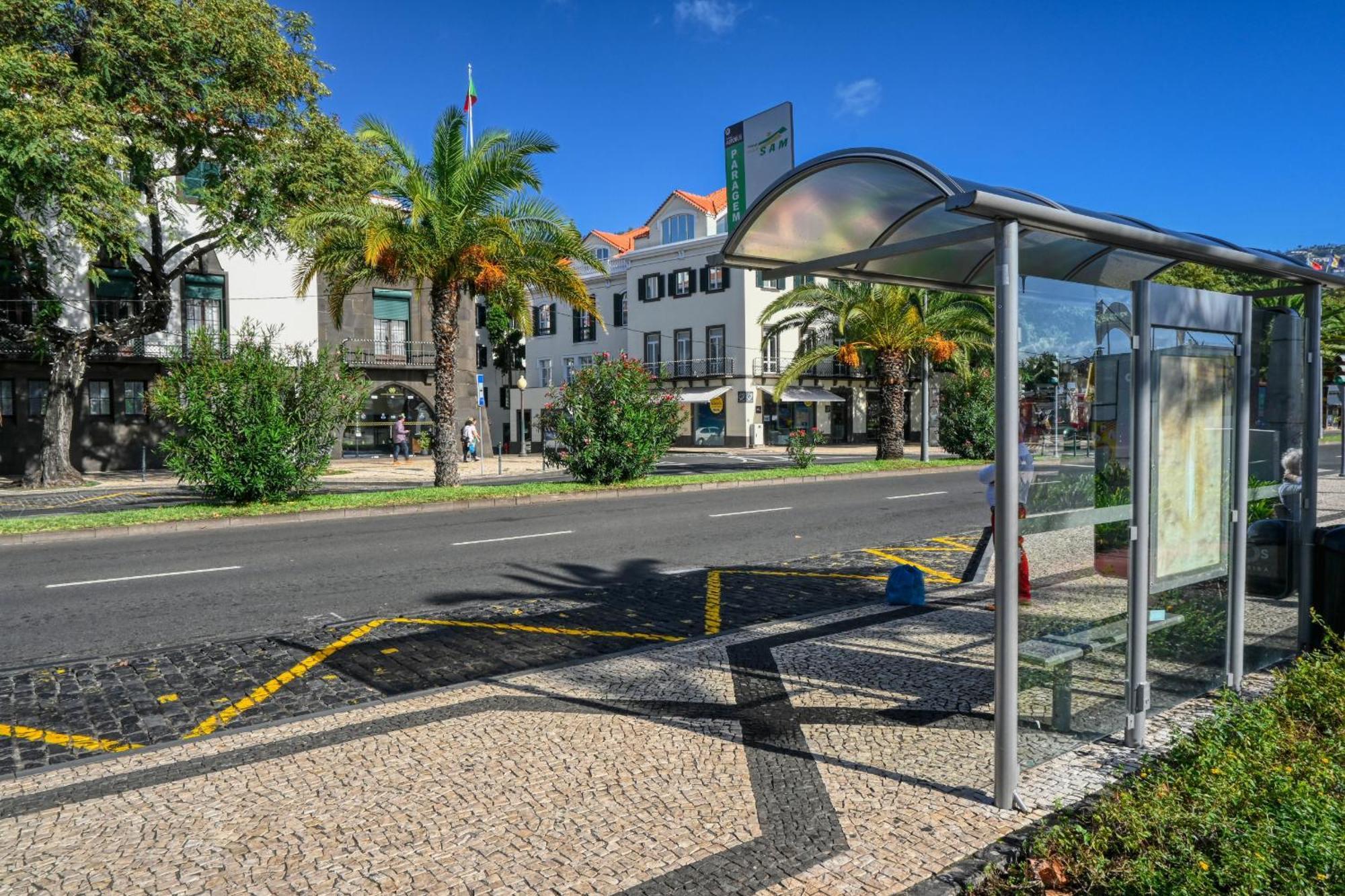 Colombo Square, A Home In Madeira Фуншал Экстерьер фото