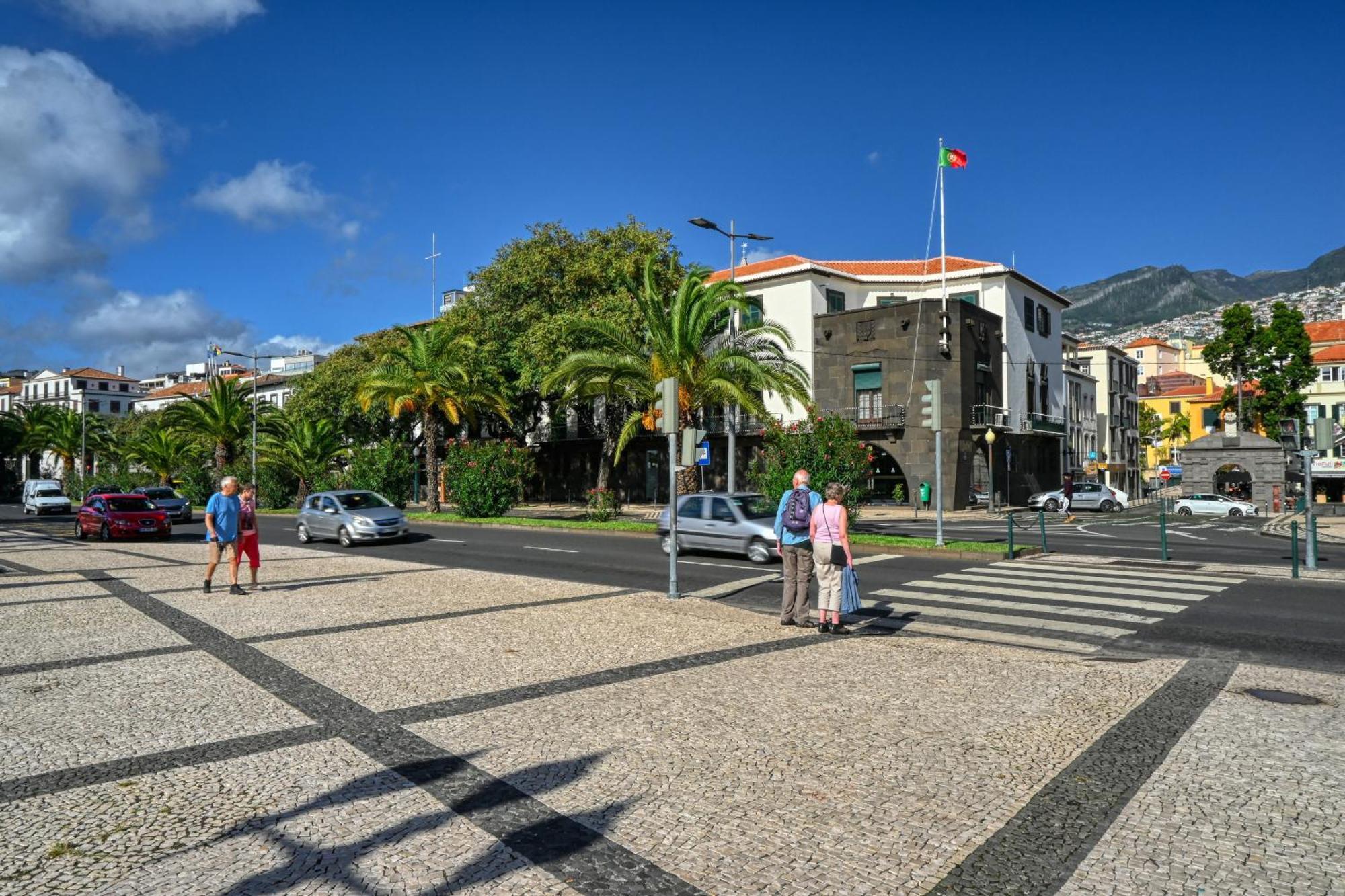 Colombo Square, A Home In Madeira Фуншал Экстерьер фото